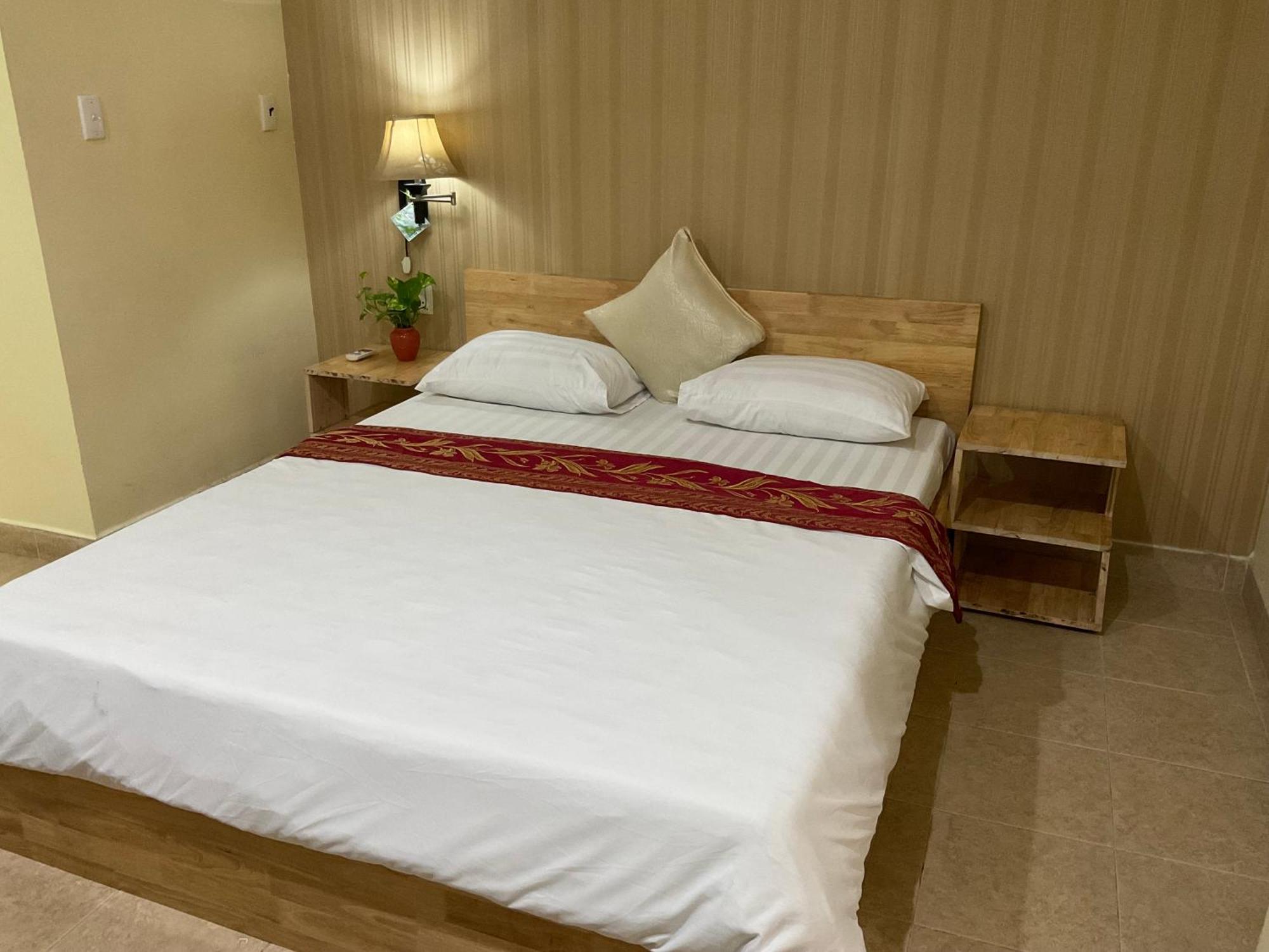 Khach San Minh Chau - Hoa Hung Hotel Bandar Ho Chi Minh Luaran gambar