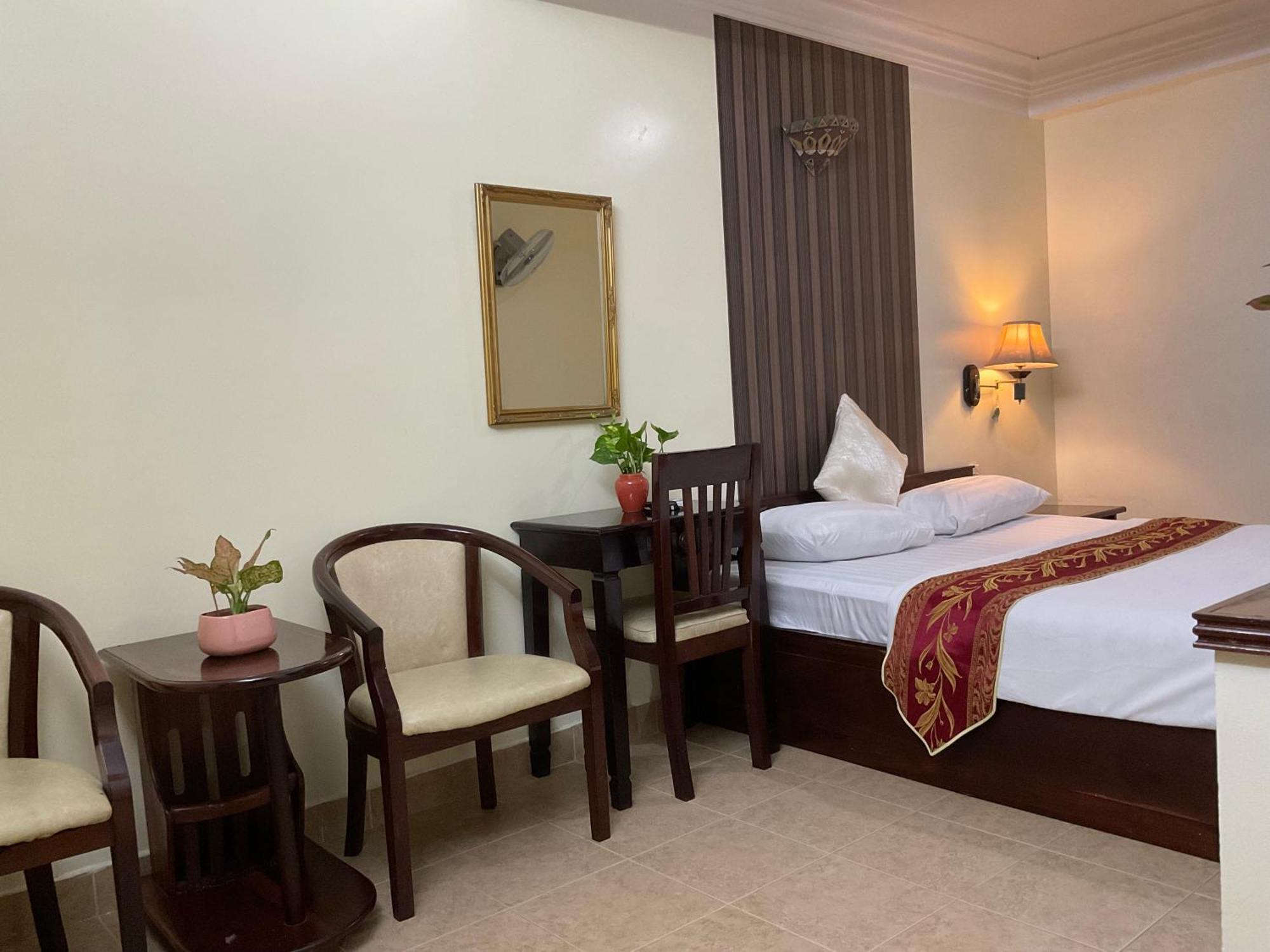 Khach San Minh Chau - Hoa Hung Hotel Bandar Ho Chi Minh Luaran gambar