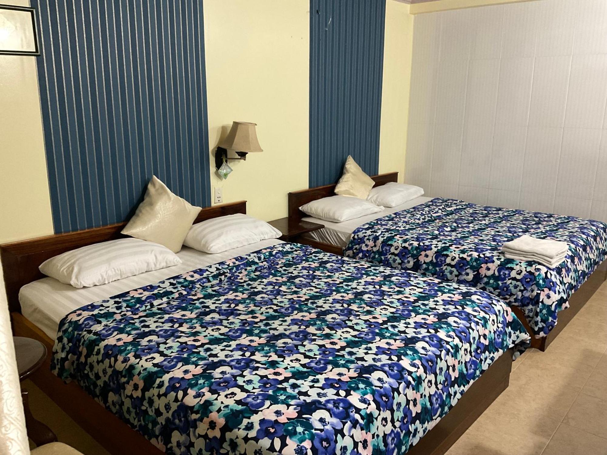 Khach San Minh Chau - Hoa Hung Hotel Bandar Ho Chi Minh Luaran gambar