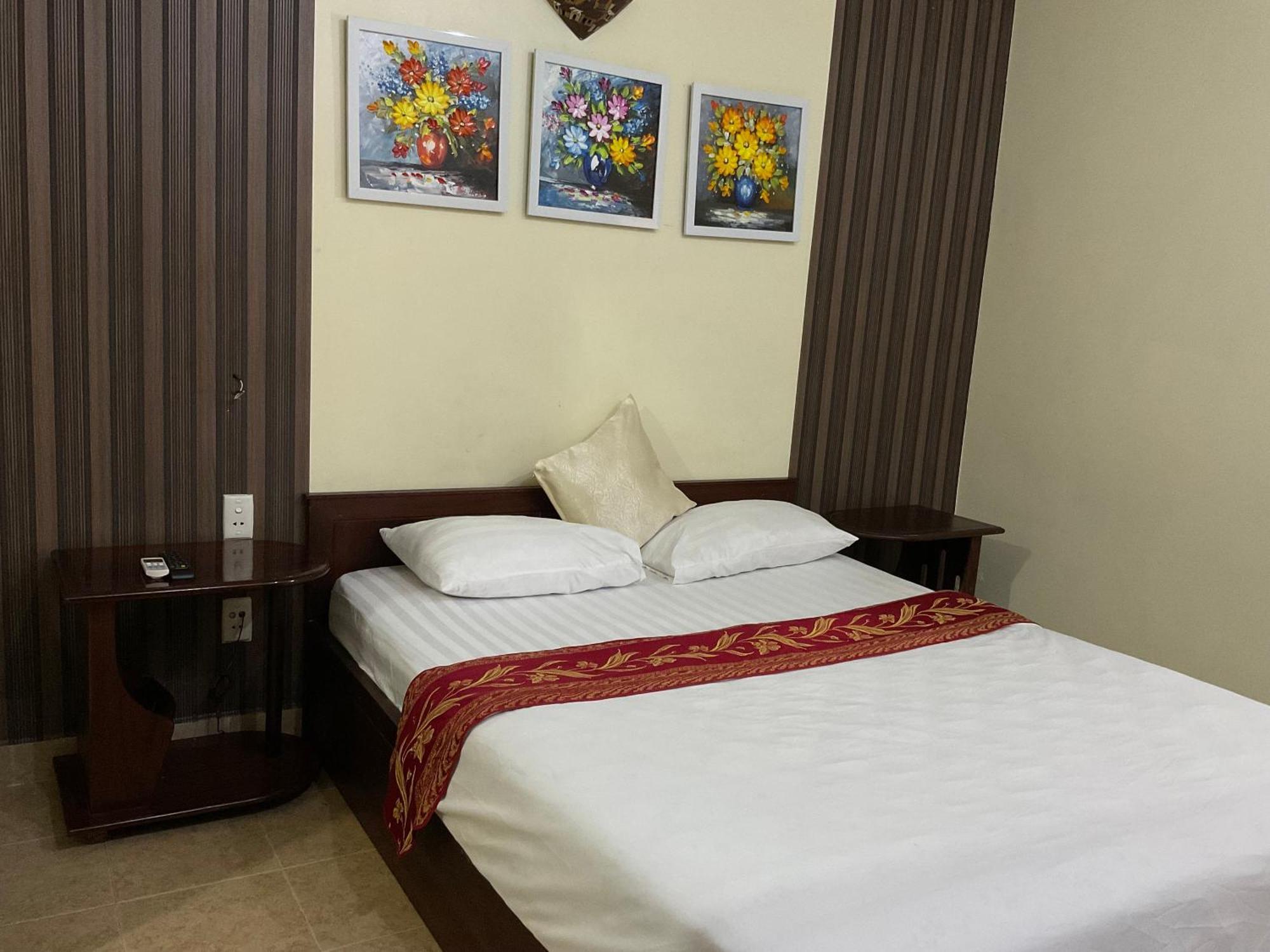 Khach San Minh Chau - Hoa Hung Hotel Bandar Ho Chi Minh Luaran gambar