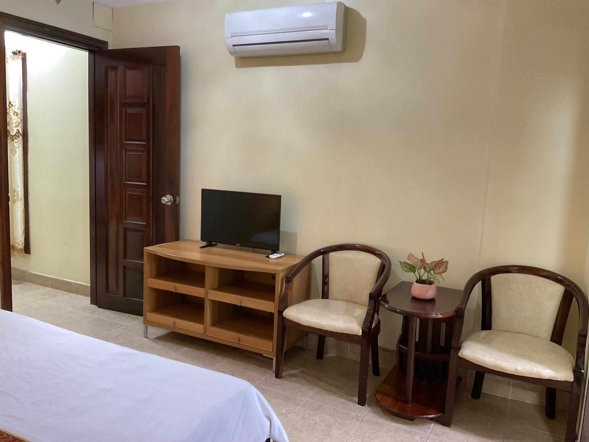 Khach San Minh Chau - Hoa Hung Hotel Bandar Ho Chi Minh Luaran gambar